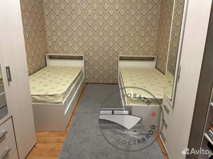 Кровать