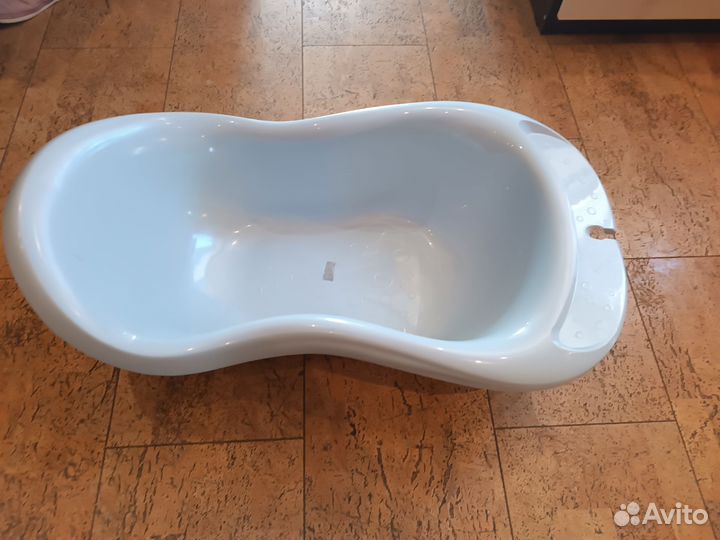 Ванночка для купания с горкой