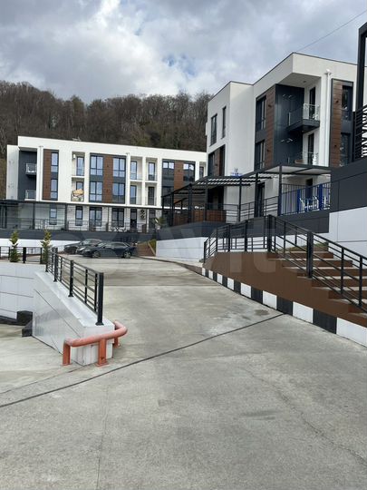 Квартира-студия, 39,5 м², 1/3 эт.