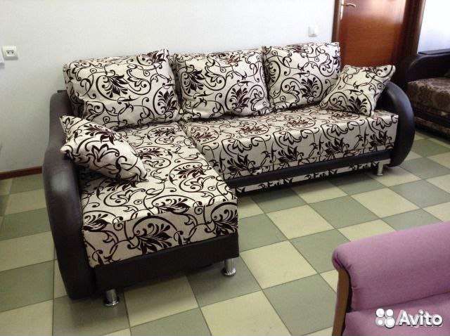 Диван угловой