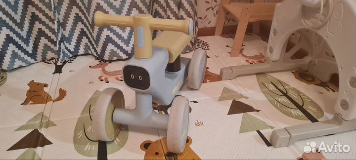 Беговел для малышей от 1 года