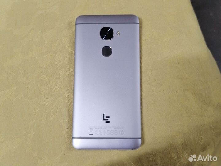 LeEco Le 2, 3/32 ГБ