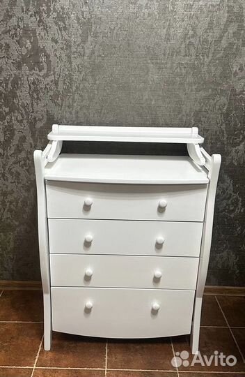 Пеленальный комод