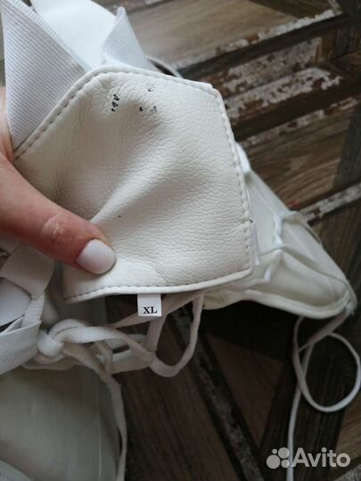 Защитный жилет для единоборств