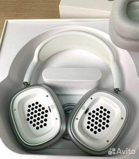 Apple Airpods max Малайзия 