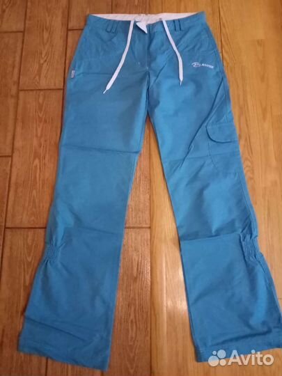 Спортивный костюм женский