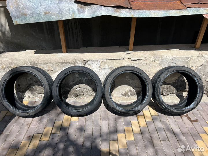 Matador MP 47 Hectorra 3 255/35 R19 97L