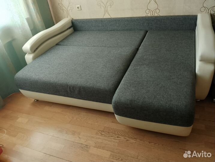 Угловой диван бу