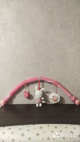 Дуга в кроватку