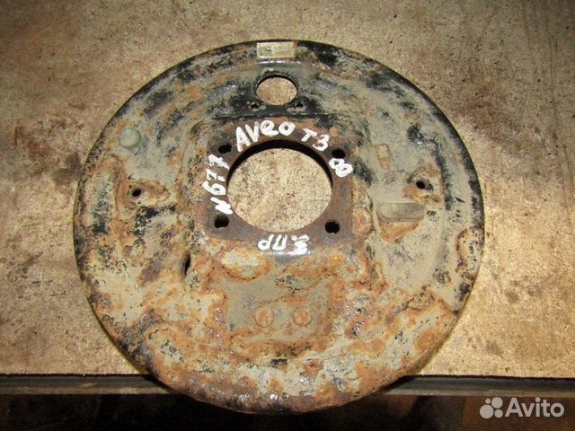 Щит опорный задний правый Aveo (T300) 2011