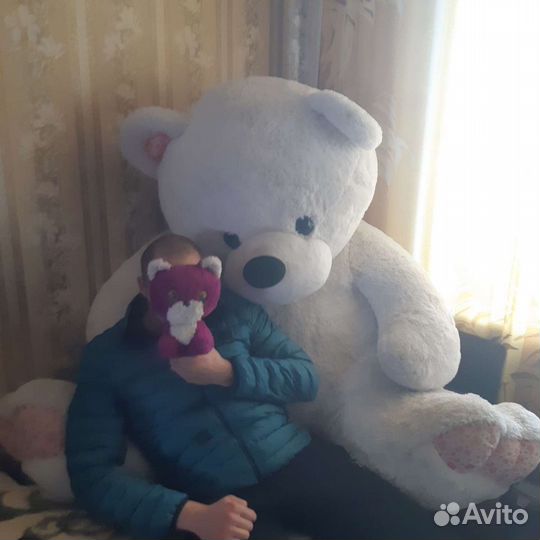 Плюшевый медведь