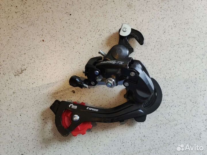 Задний переключатель shimano