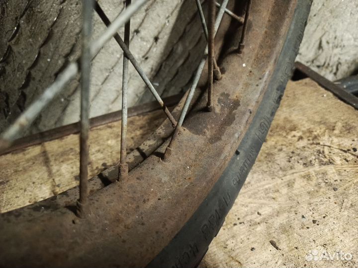 Колесо на мотоцикл восход 1 2