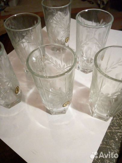 Хрустальные бокалы