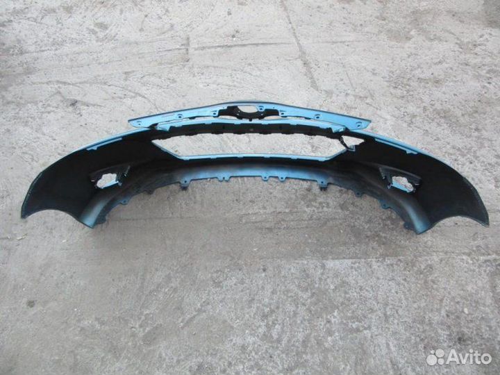 Бампер передний Toyota Yaris 3 (2011)