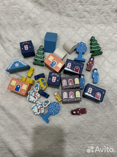 Развивающие игрушки пакетом