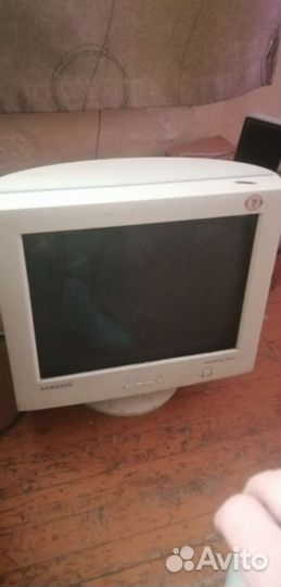 Монитор samsung