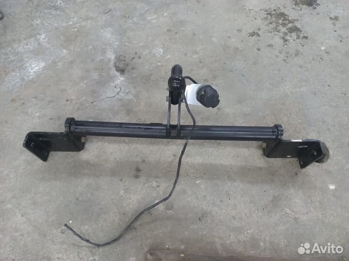 Фаркоп для hyundai ix35 и Kia Sportage 2010-2015г