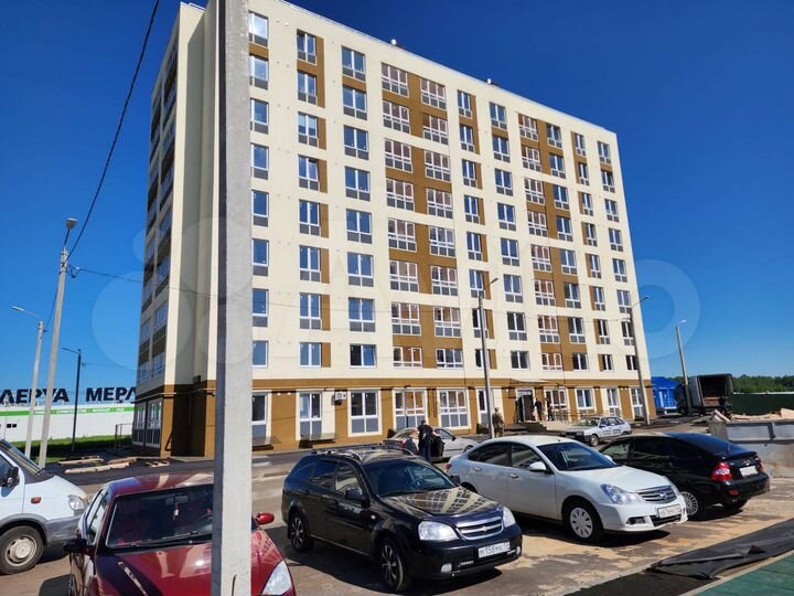 2-к. квартира, 65,3 м², 1/9 эт.