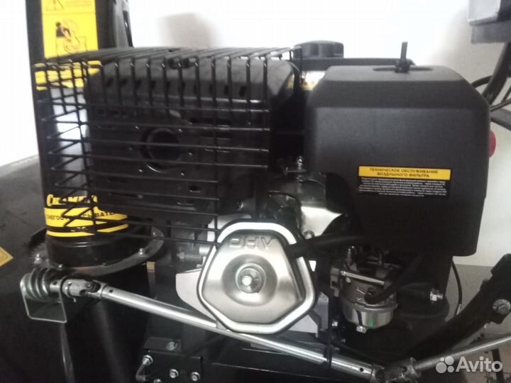 Chempion 1376. - 13 л.с. 76 см площадь захвата