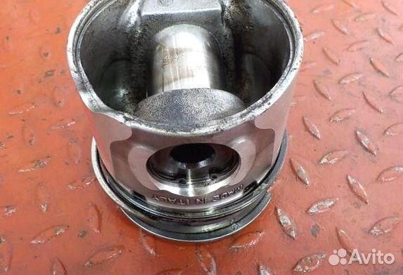 Поршень iveco Eurocargo 504017243