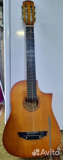 Акустическая гитара б/у