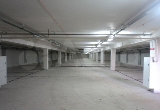Машиноместо, 17 м²