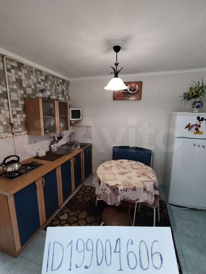 Дом 42 м² на участке 1 сот.