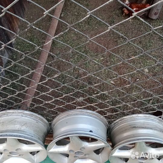 Продам 3 литых диска