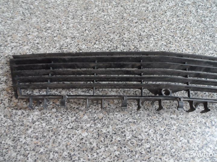 Опель вектра с обрешотка переднего бампера