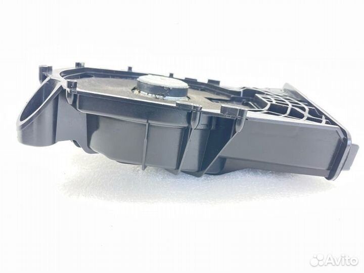 Сабвуфер левый Bmw X1 E84