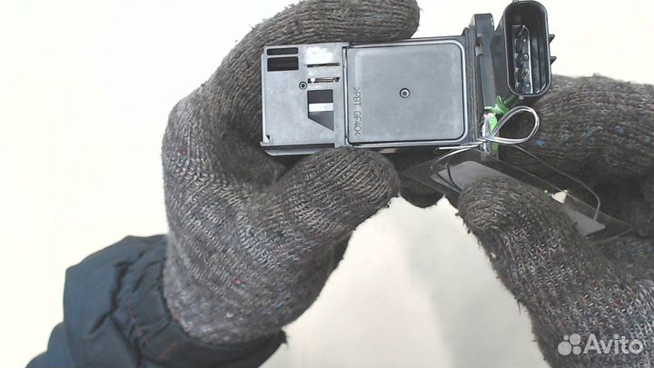 Измеритель потока воздуха Mitsubishi Pajero, 1998