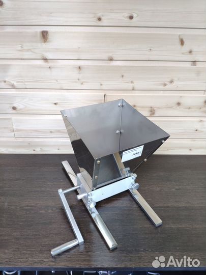 Мельница для солода двухвальцовая