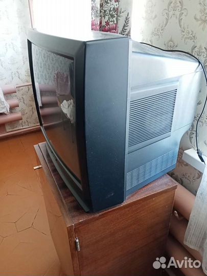 Телевизор mitsubishi