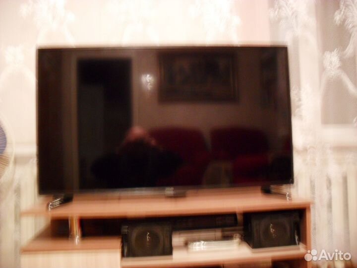 Продам телевизор смарт