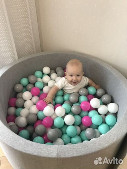 Детский сухой бассейн с шариками
