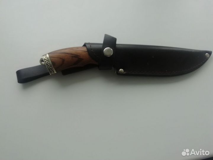 Охотничий нож сталь булат