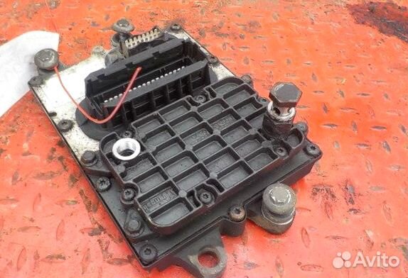 Блок управления двигателем Mercedes-Benz