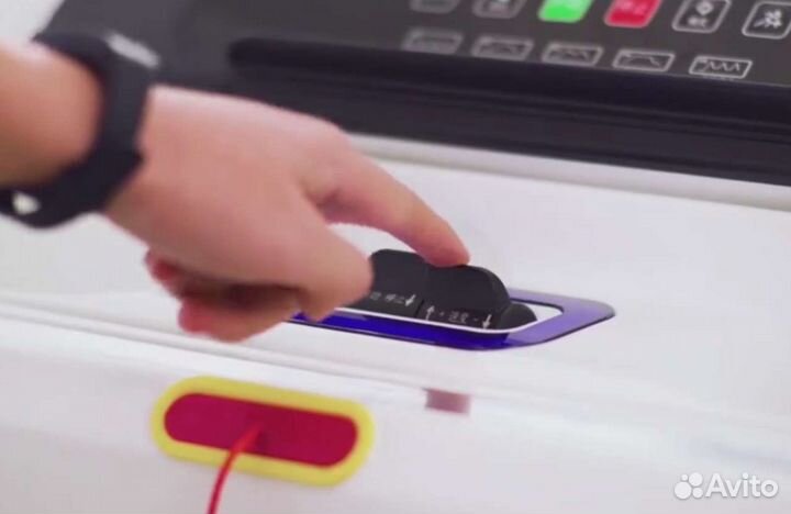 Беговая дорожка, белая, 120кг