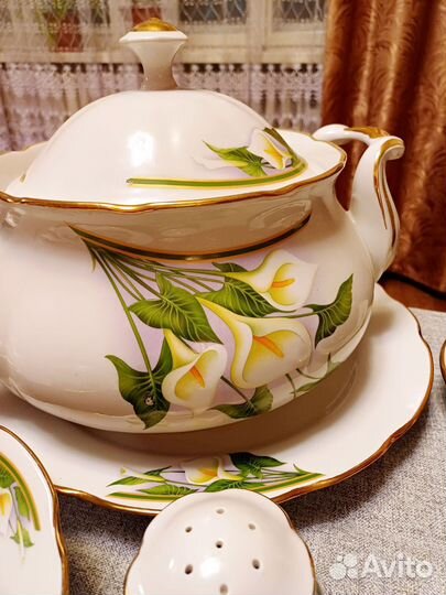 Набор столовой посуды фарфор 29 предметов