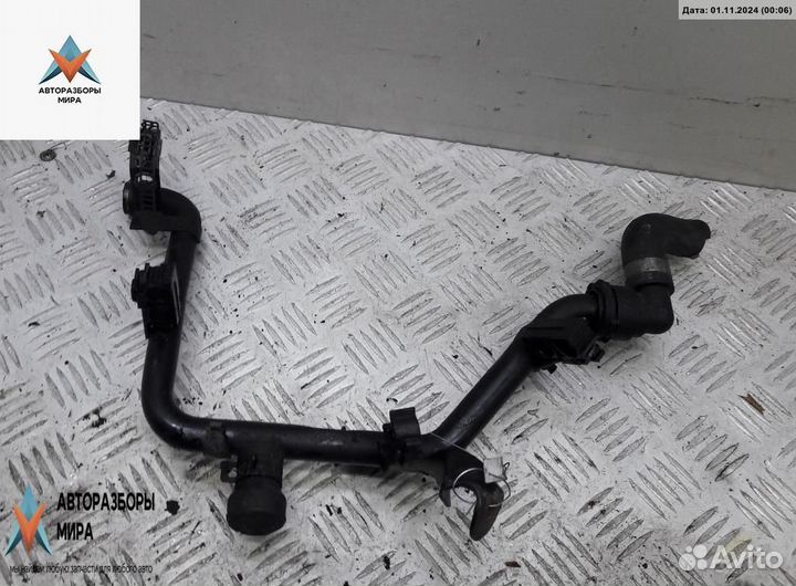 Трубка охлаждающей жидкости Volkswagen Passat B5