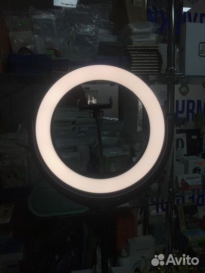 Кольцевая селфи LED лампа Earldom ZP-06 со стойкой
