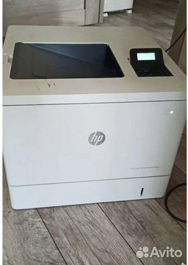 Лазерный цветной принтер HP Color LaserJet M553
