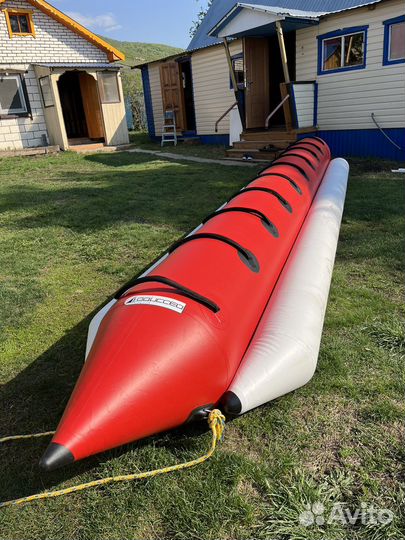 Водный банан