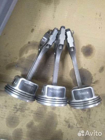 Поршень с шатуном Hyundai Kia 1,6л G4FC