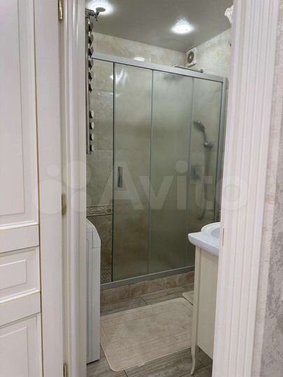 3-к. квартира, 65 м², 1/5 эт.