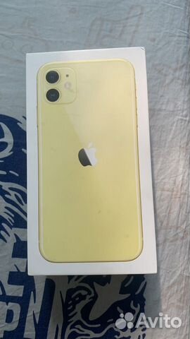 Коробка от iPhone 11 64gb желтый