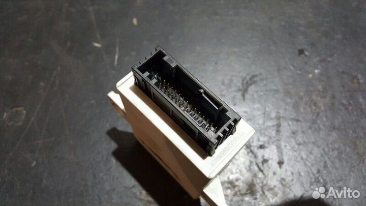 Блок давления в шинах Porsche Cayenne 955 M48.50