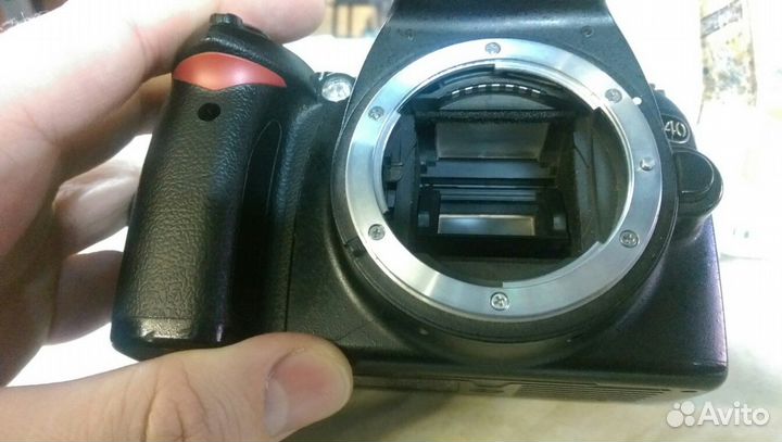 Фотоаппарат nikon D40