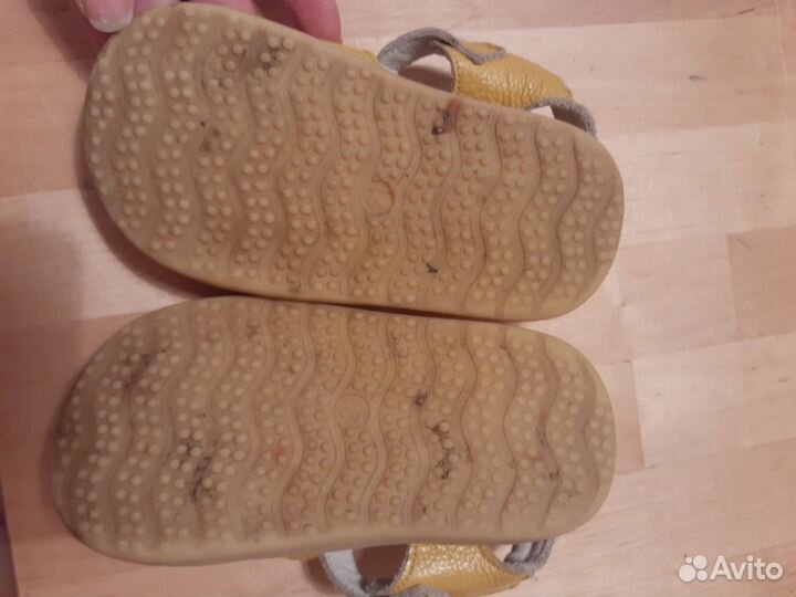 Сандалии босоногие 23